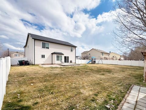 Tiny photo for 832 S 1580 W, Lehi, UT 84043 (MLS # 2141248)