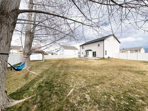 Tiny photo for 832 S 1580 W, Lehi, UT 84043 (MLS # 2141248)