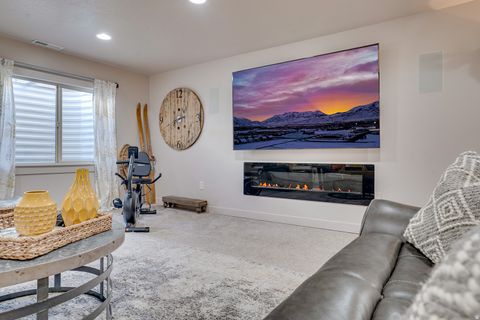 Tiny photo for 2377 S 400 E, Heber City, UT 84032 (MLS # 2135132)