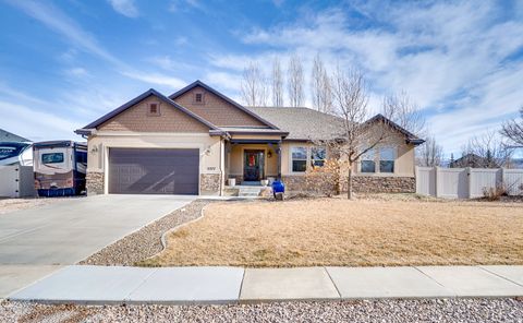 Photo of 2377 S 400 E, Heber City, UT 84032 (MLS # 2135132)