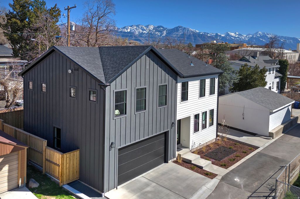Photo of 571 S MCCLELLAND ST, Salt Lake City, UT 84102 (MLS # 2144760)