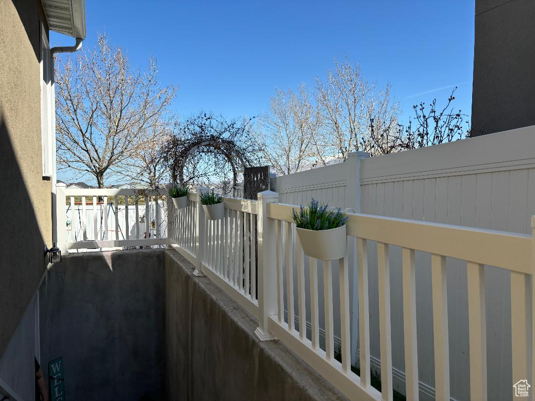 402 W Diamant Ln, Tooele, Utah image 42