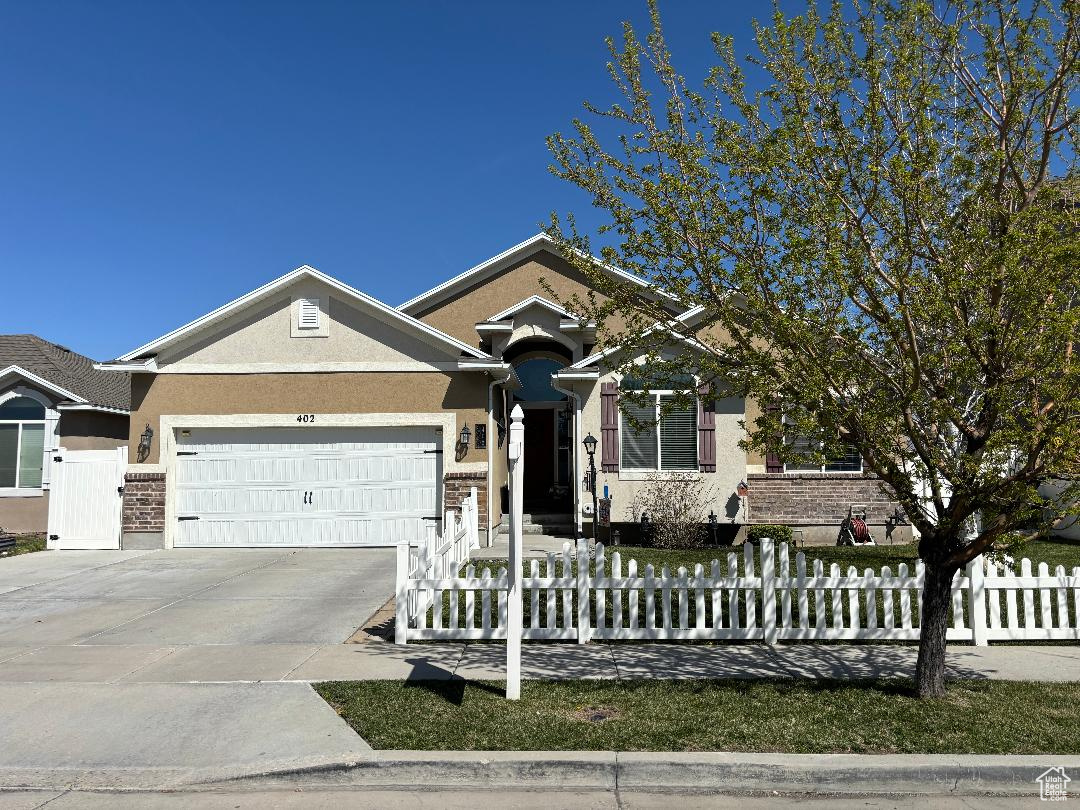 402 W Diamant Ln, Tooele, Utah image 4
