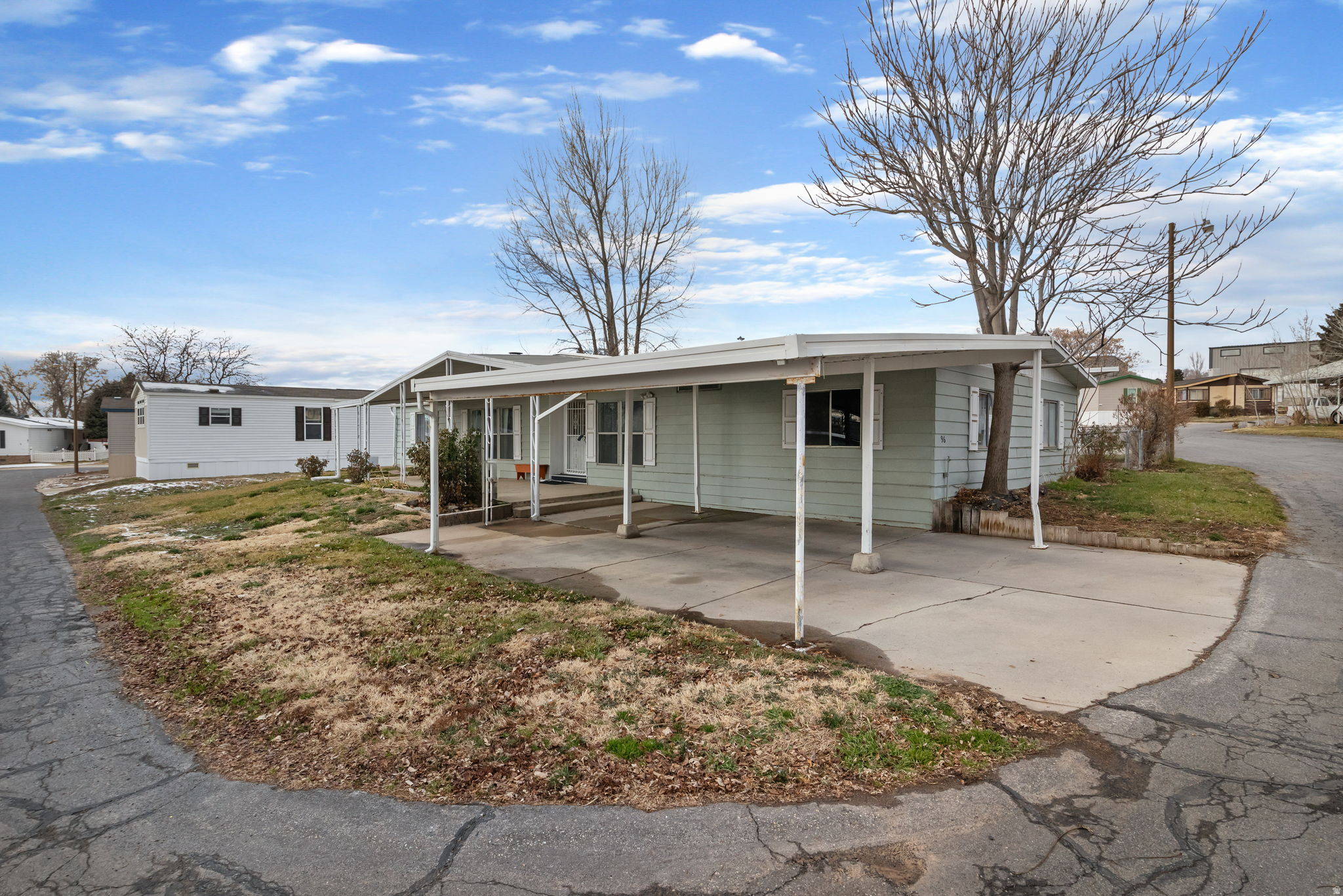 LAKEVIEW ESTATES - Residential