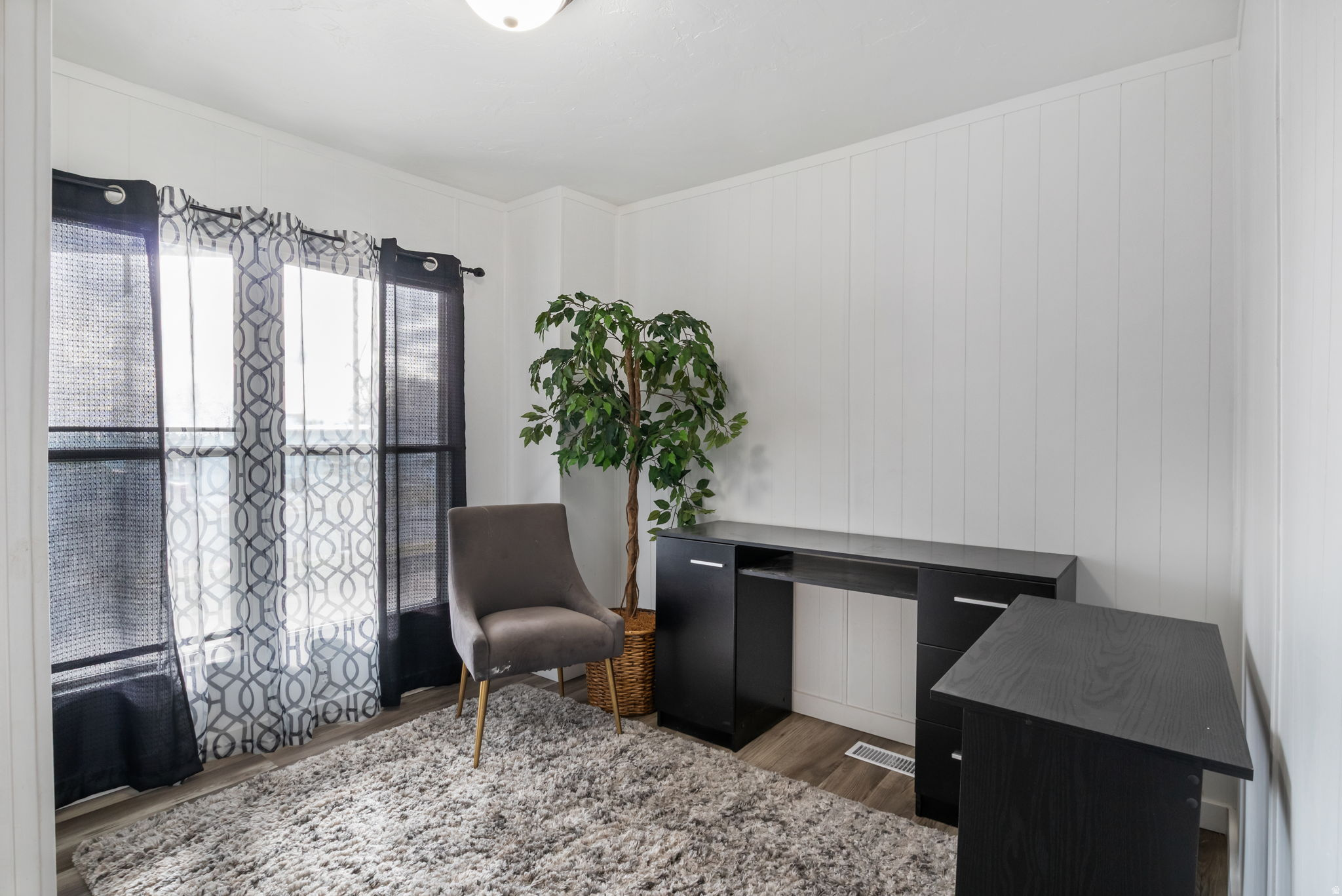 LAKEVIEW ESTATES - Residential