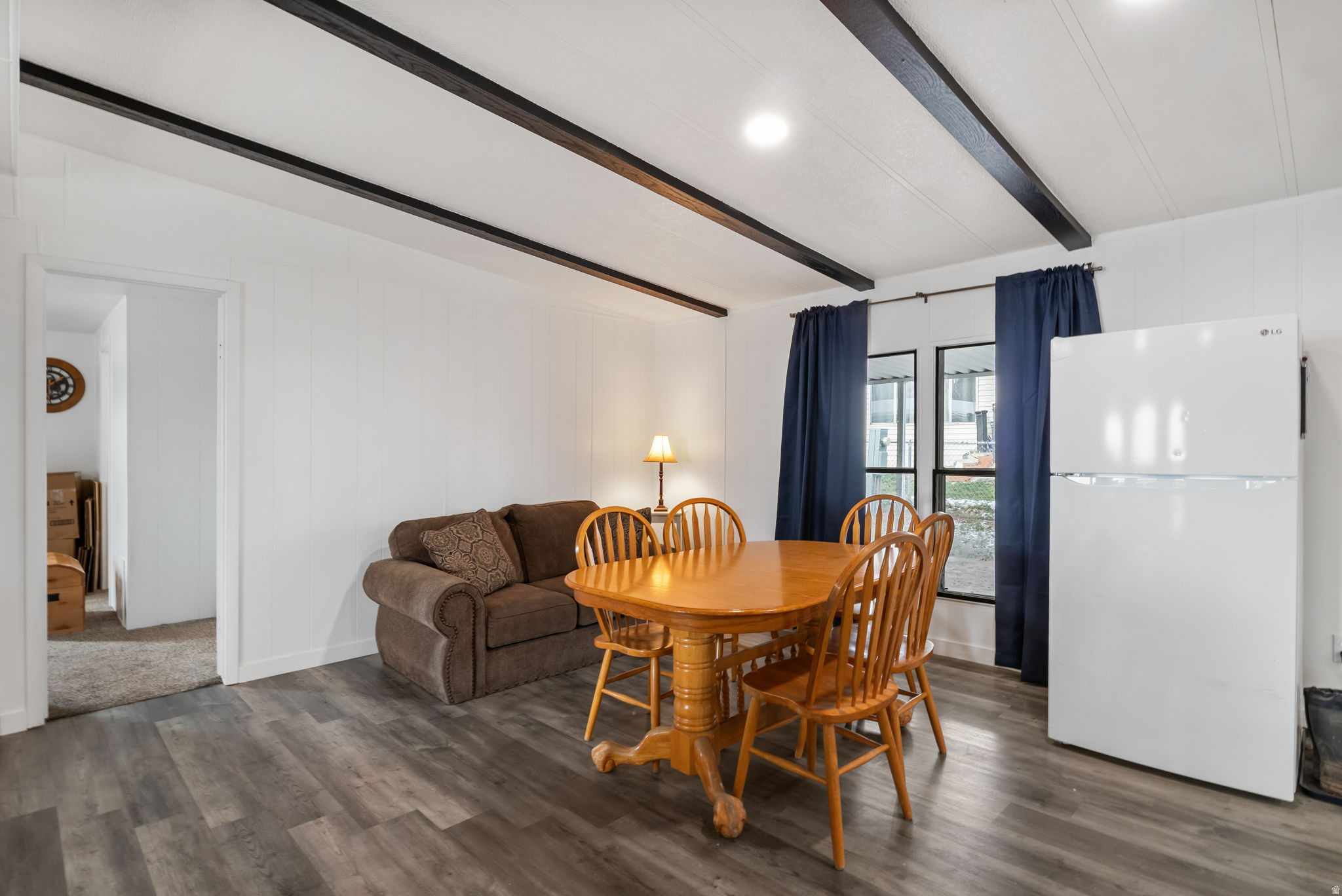 LAKEVIEW ESTATES - Residential