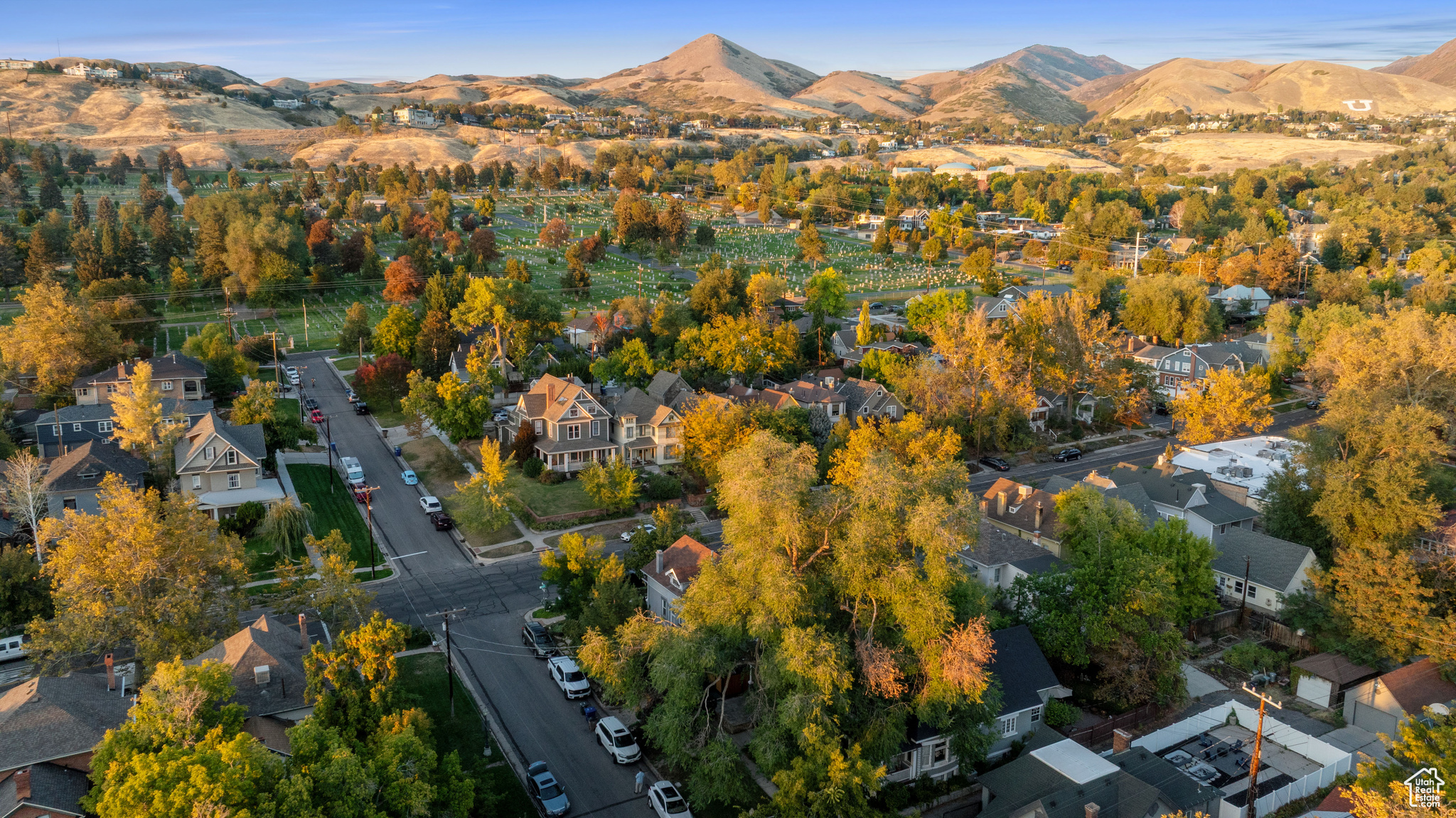 AVENUES - Residential