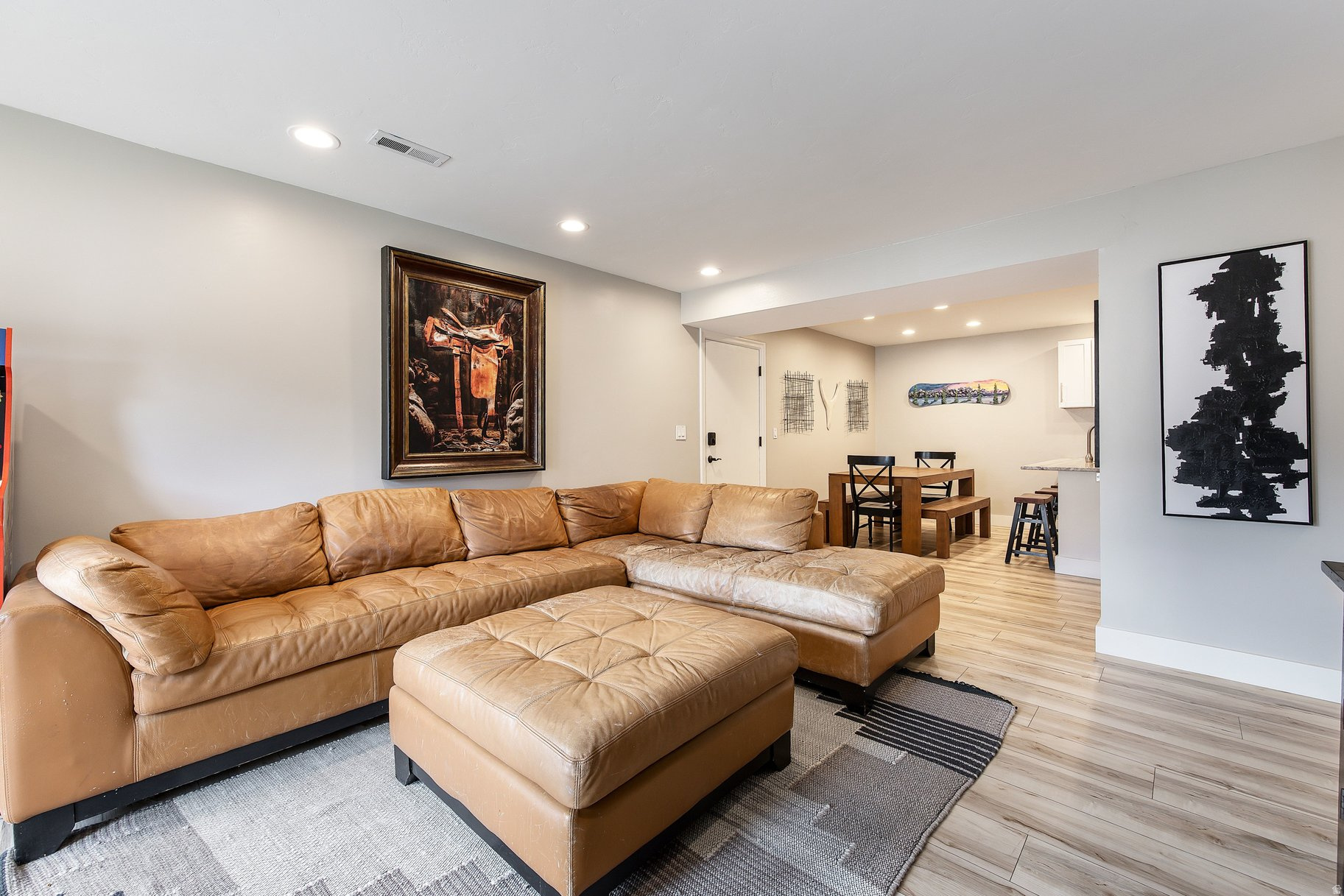 CLAIMJUMPER CONDOMINIUM - Residential