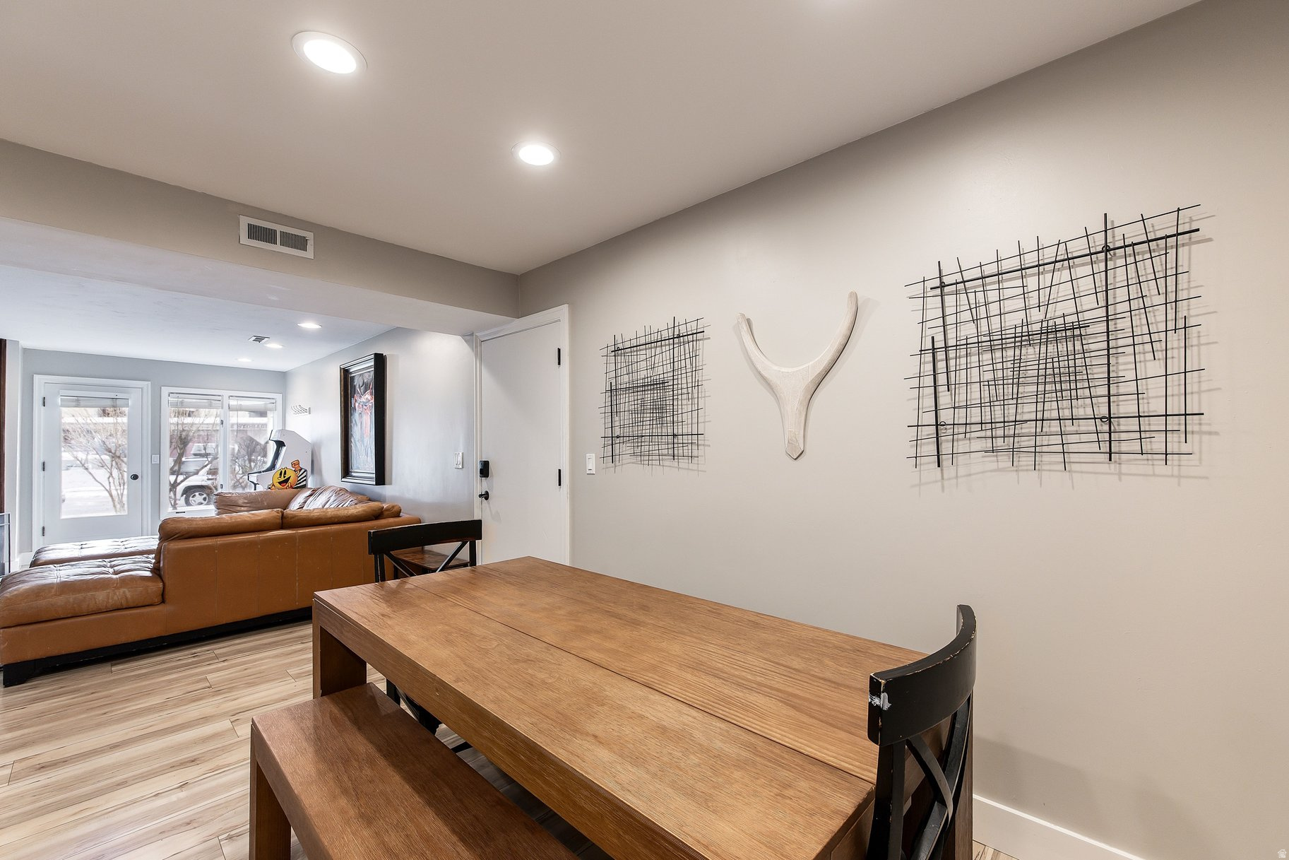 CLAIMJUMPER CONDOMINIUM - Residential