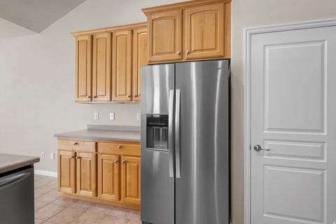 Tiny photo for 2901 W TABLE ROCK DR, Taylorsville, UT 84129 (MLS # 2139183)