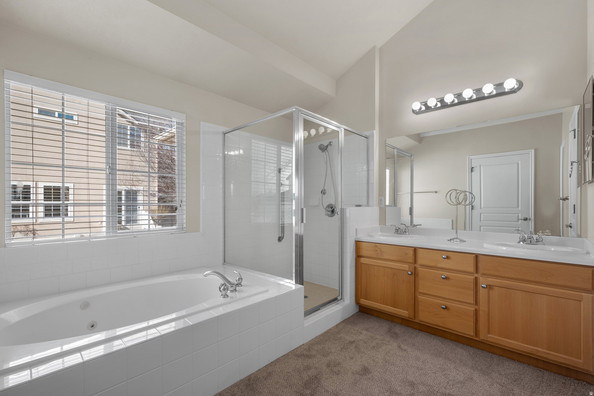 IVORY HIGHLANDS PH 6 - Residential