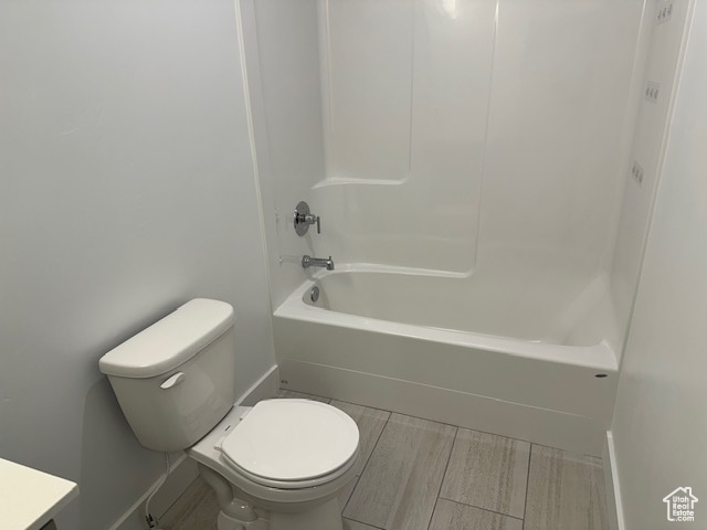 MT LEWIS TOWN HOMES - Residential Lease