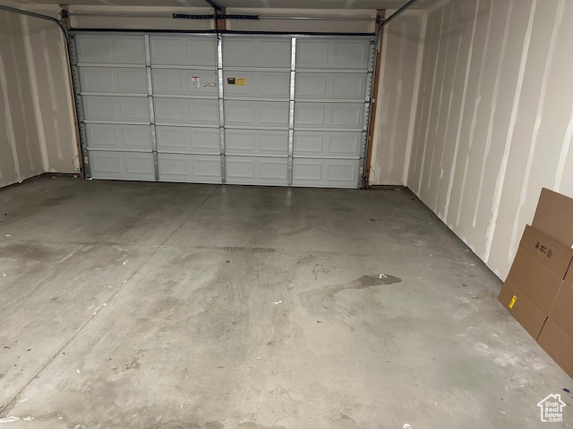 MT LEWIS TOWN HOMES - Residential Lease