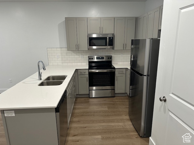 MT LEWIS TOWN HOMES - Residential Lease