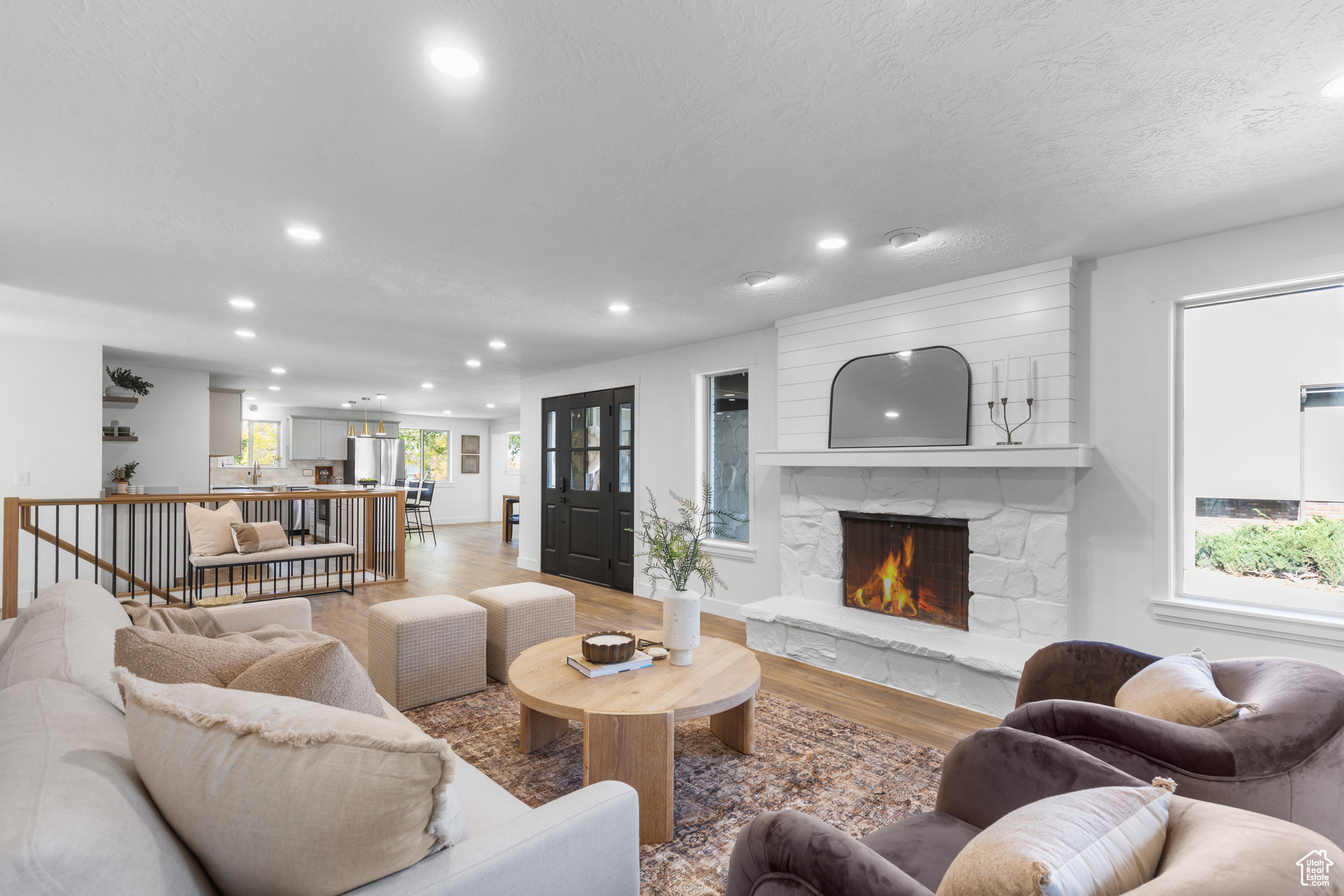 WILLOW CREEK - Residential