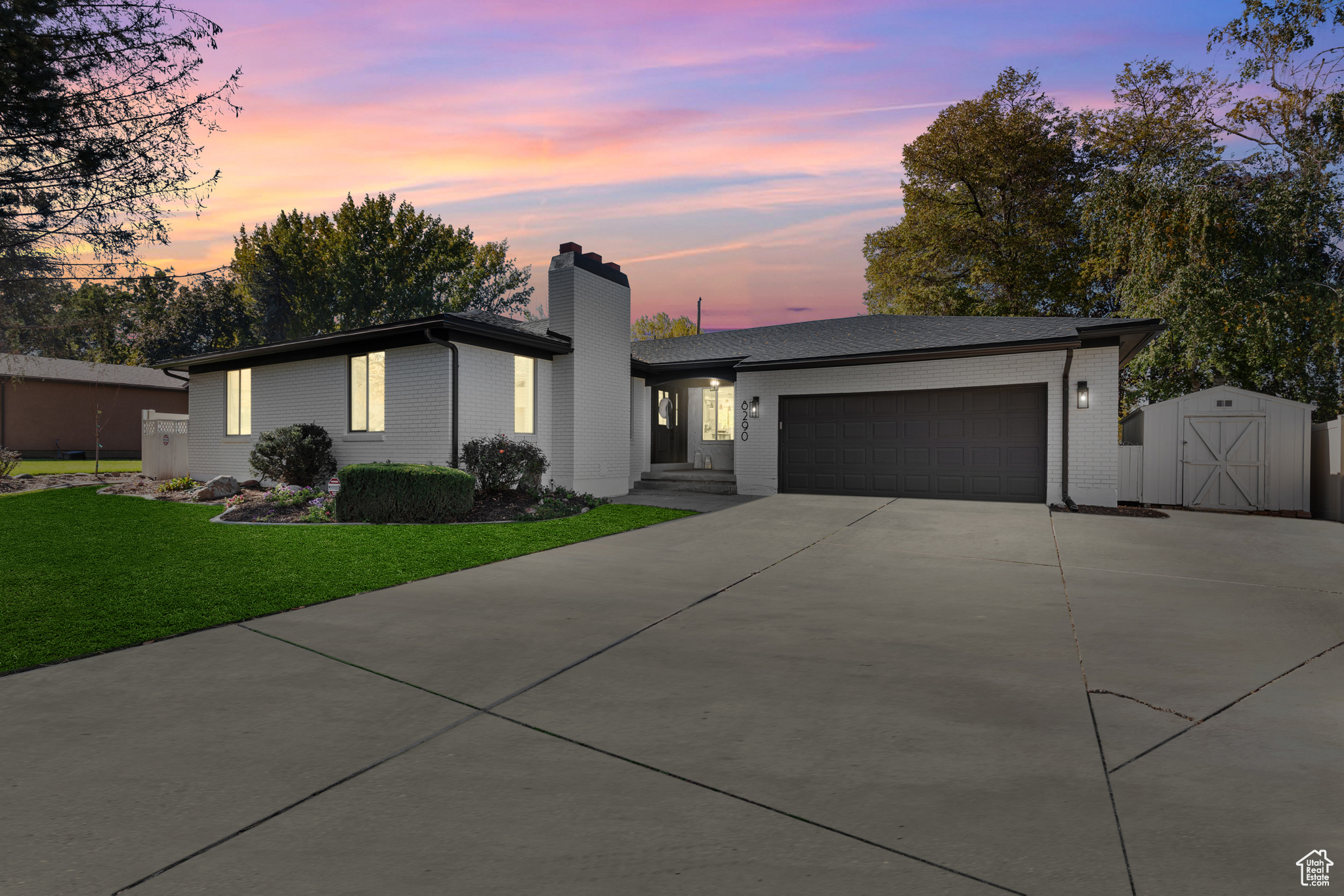 WILLOW CREEK - Residential