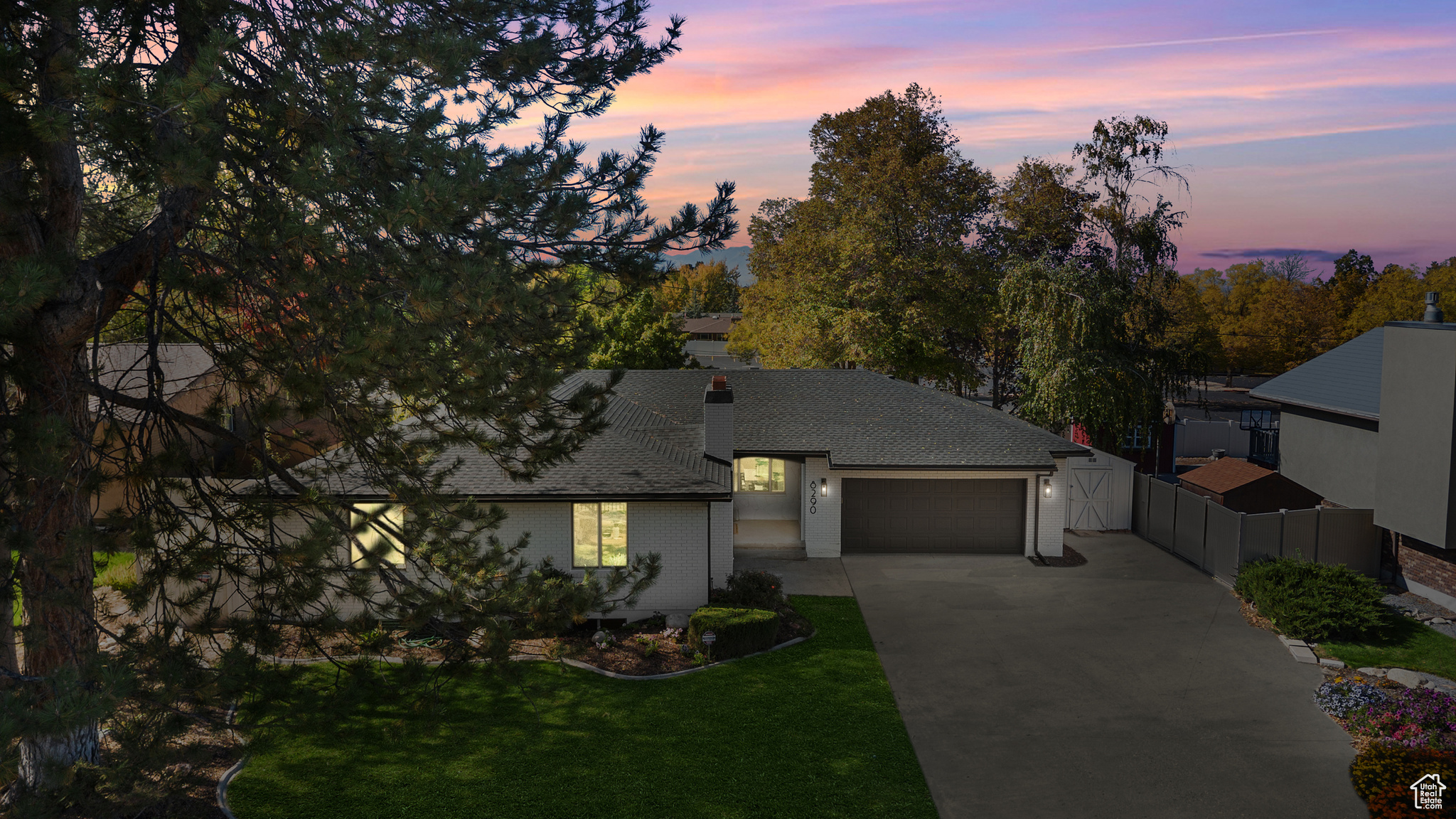 WILLOW CREEK - Residential