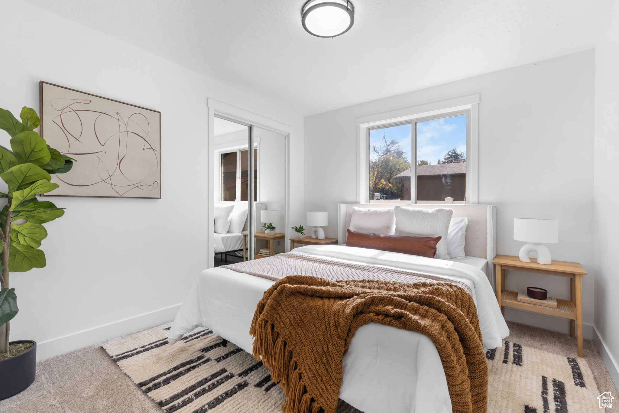 WILLOW CREEK - Residential