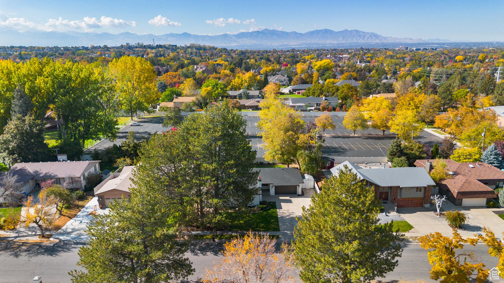 WILLOW CREEK - Residential