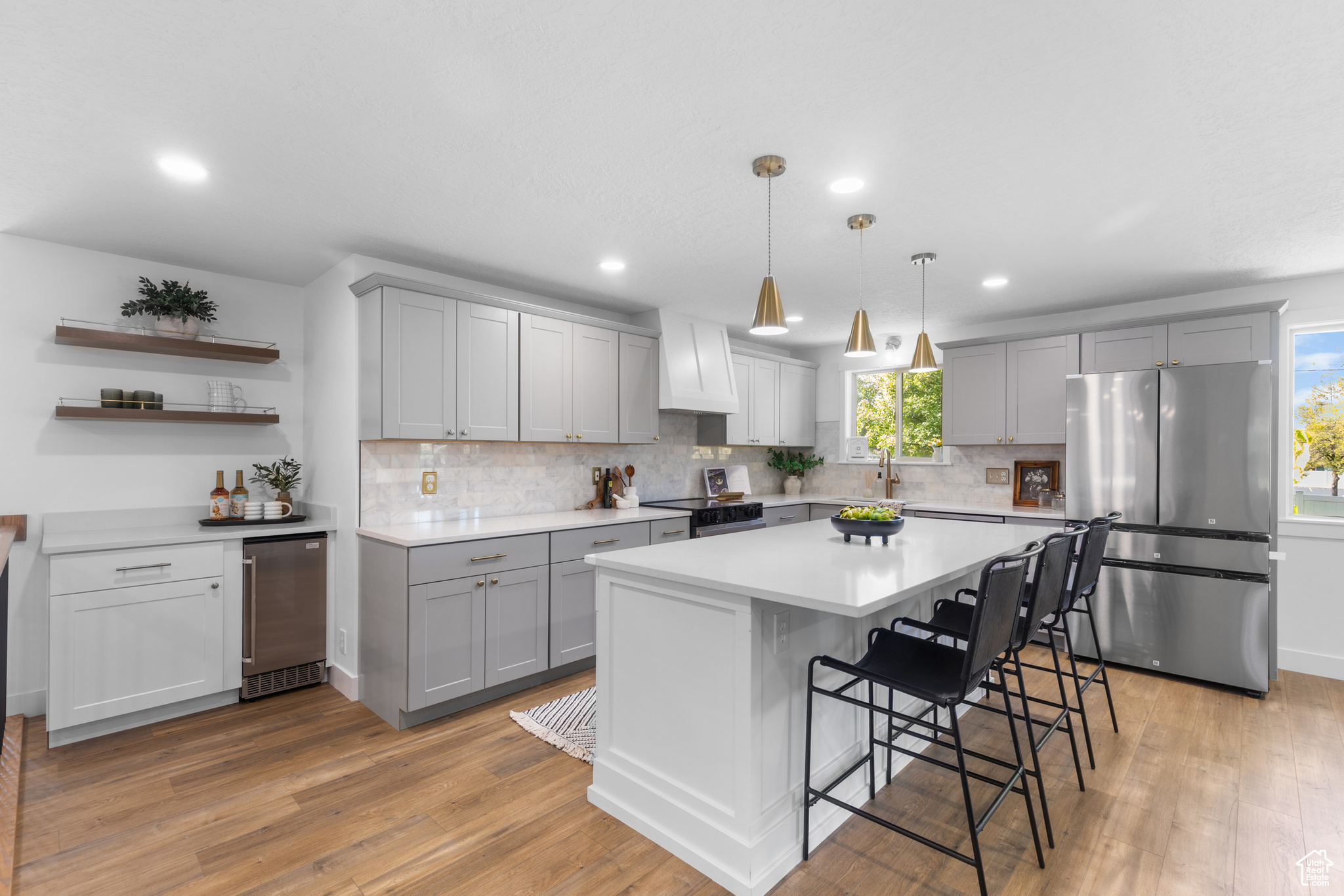 WILLOW CREEK - Residential