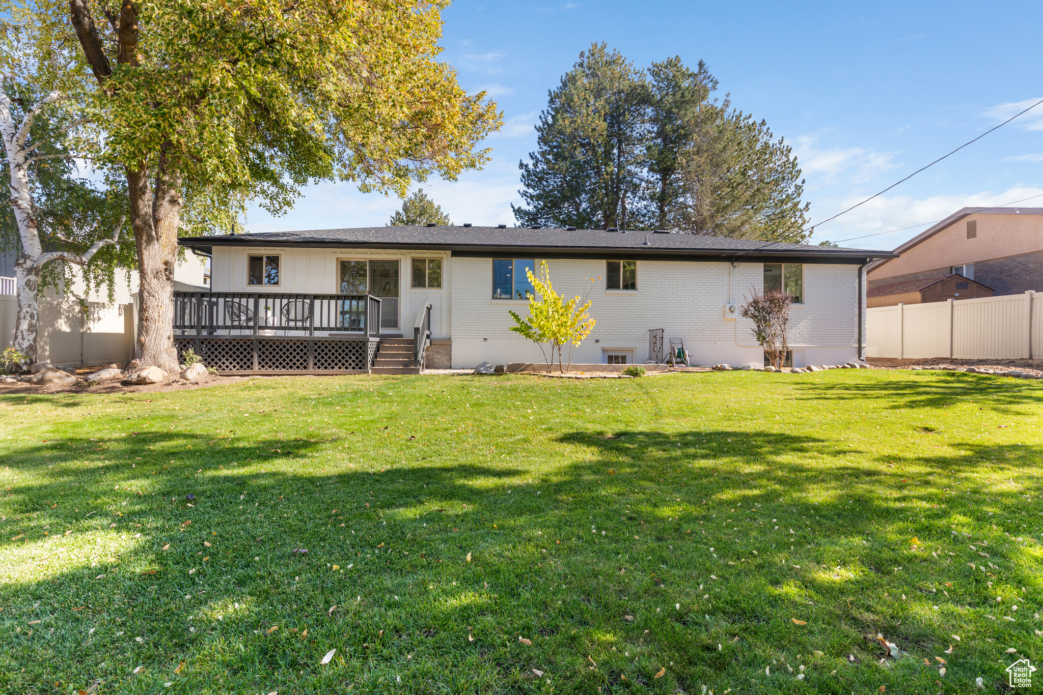 WILLOW CREEK - Residential