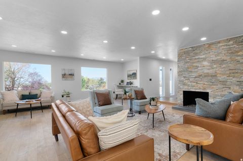 Tiny photo for 505 E 4750 N, Provo, UT 84604 (MLS # 2161558)