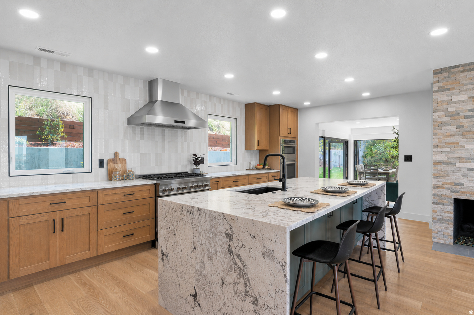DORMONT ESTATES - Residential
