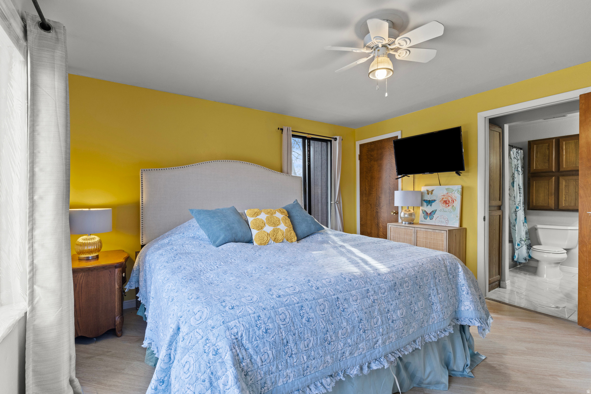 ASPEN CONDOS - Residential