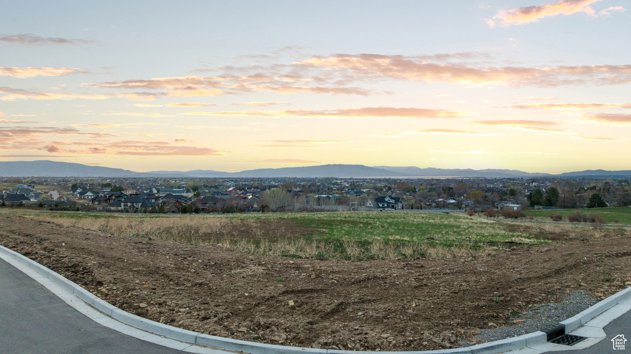 THE PRESERVE AT MAPLETON - Land