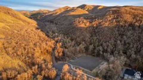 Tiny photo for Bountiful, UT 84010 (MLS # 2144478)