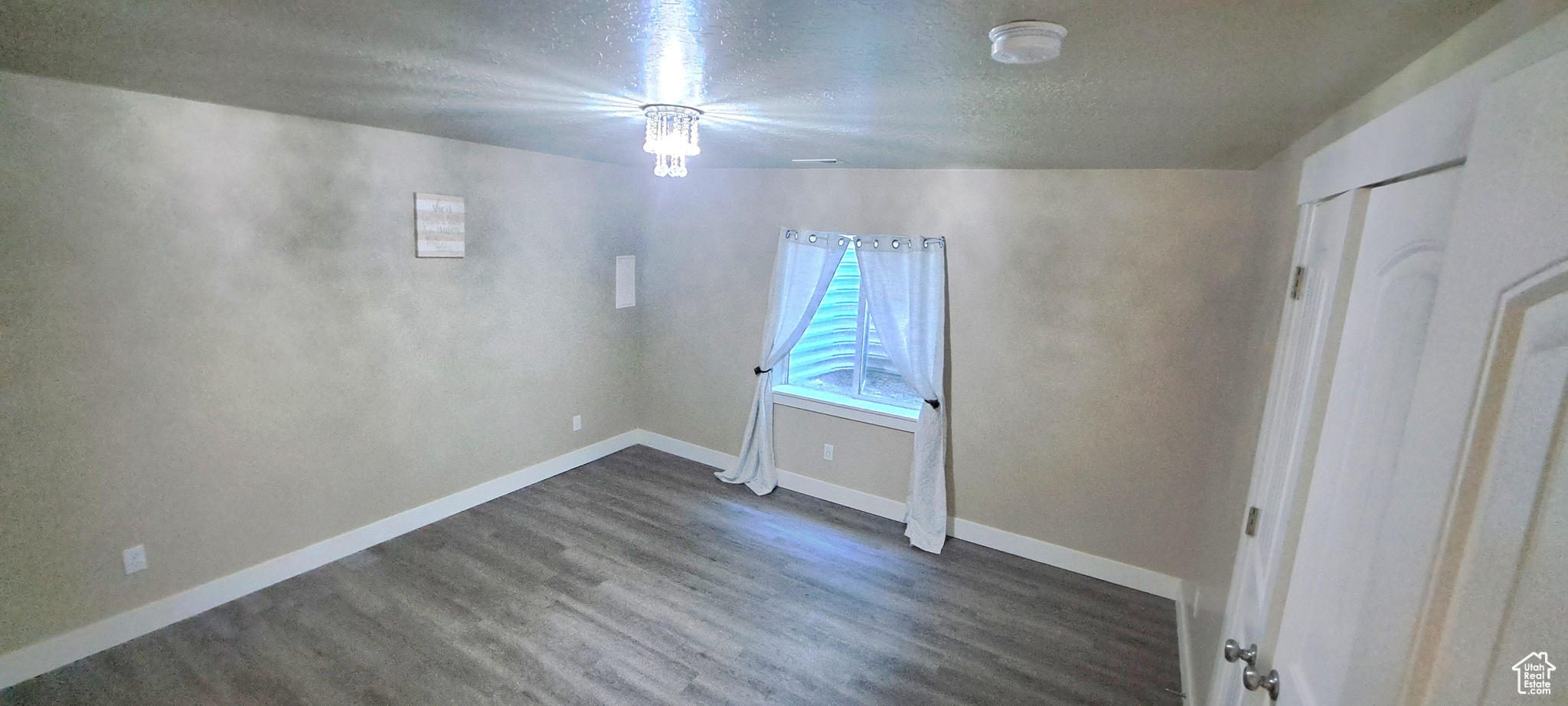 SWEETWATER - Residential