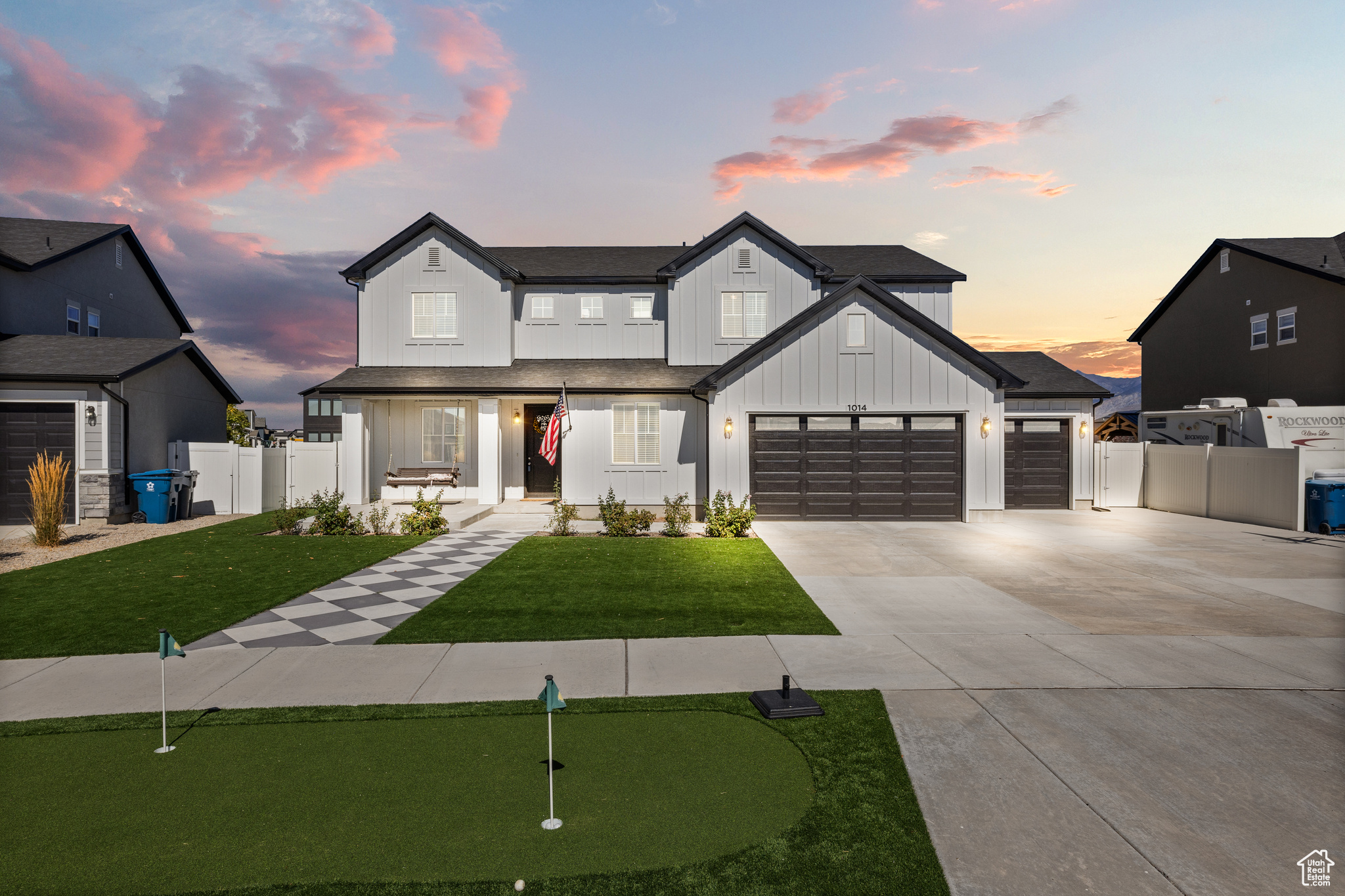 LAKESHORE - Residential
