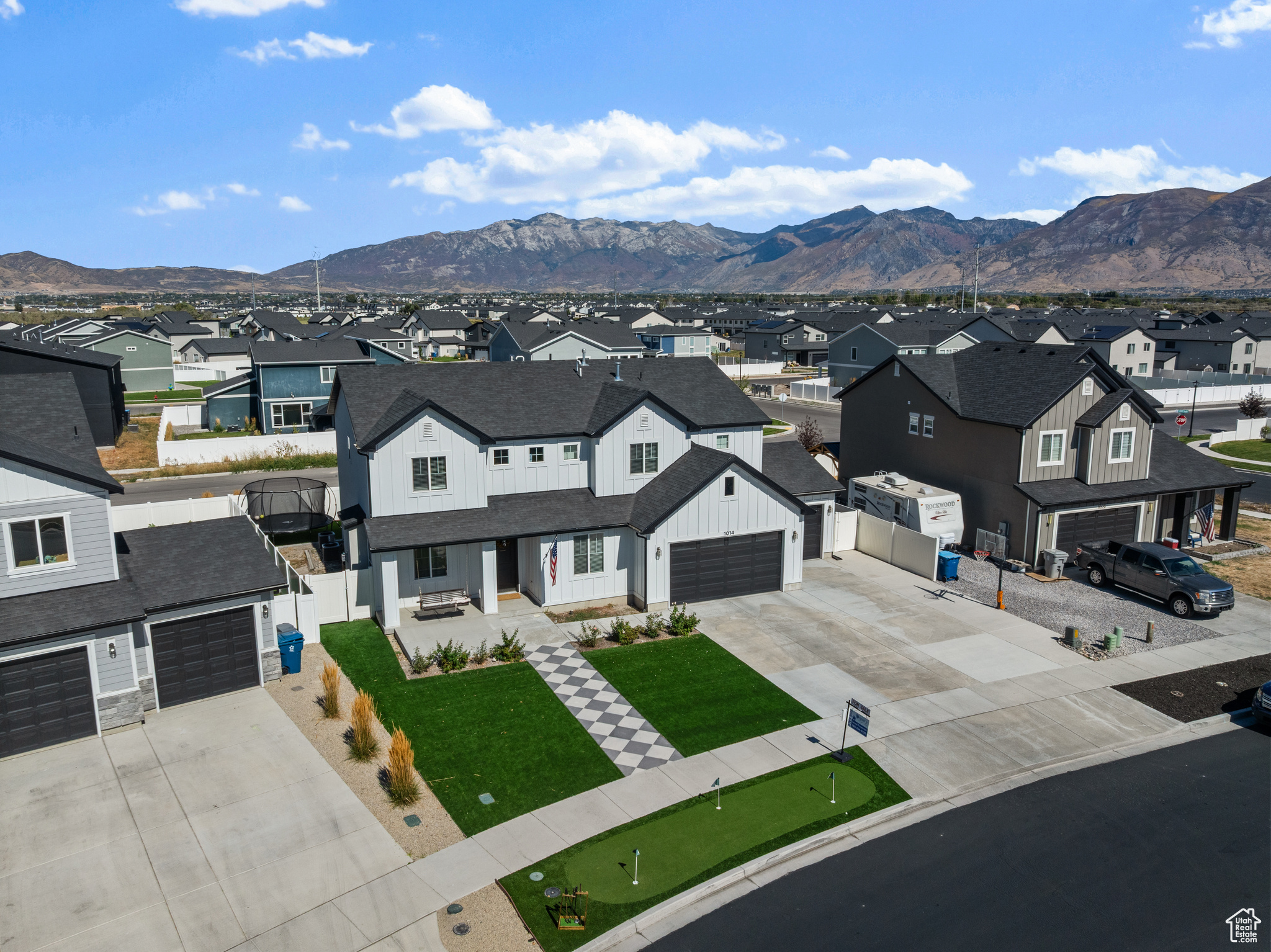 LAKESHORE - Residential