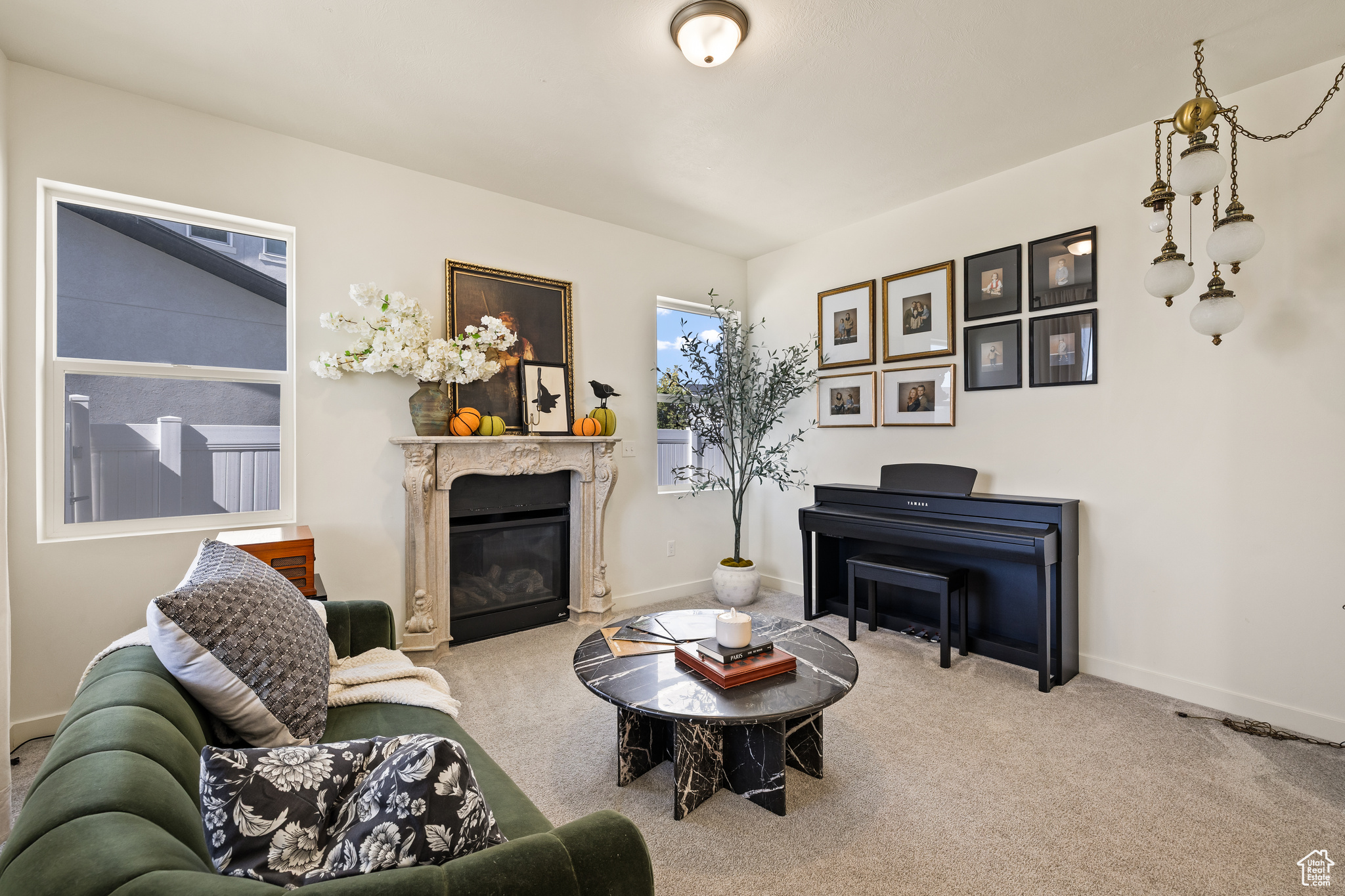 LAKESHORE - Residential