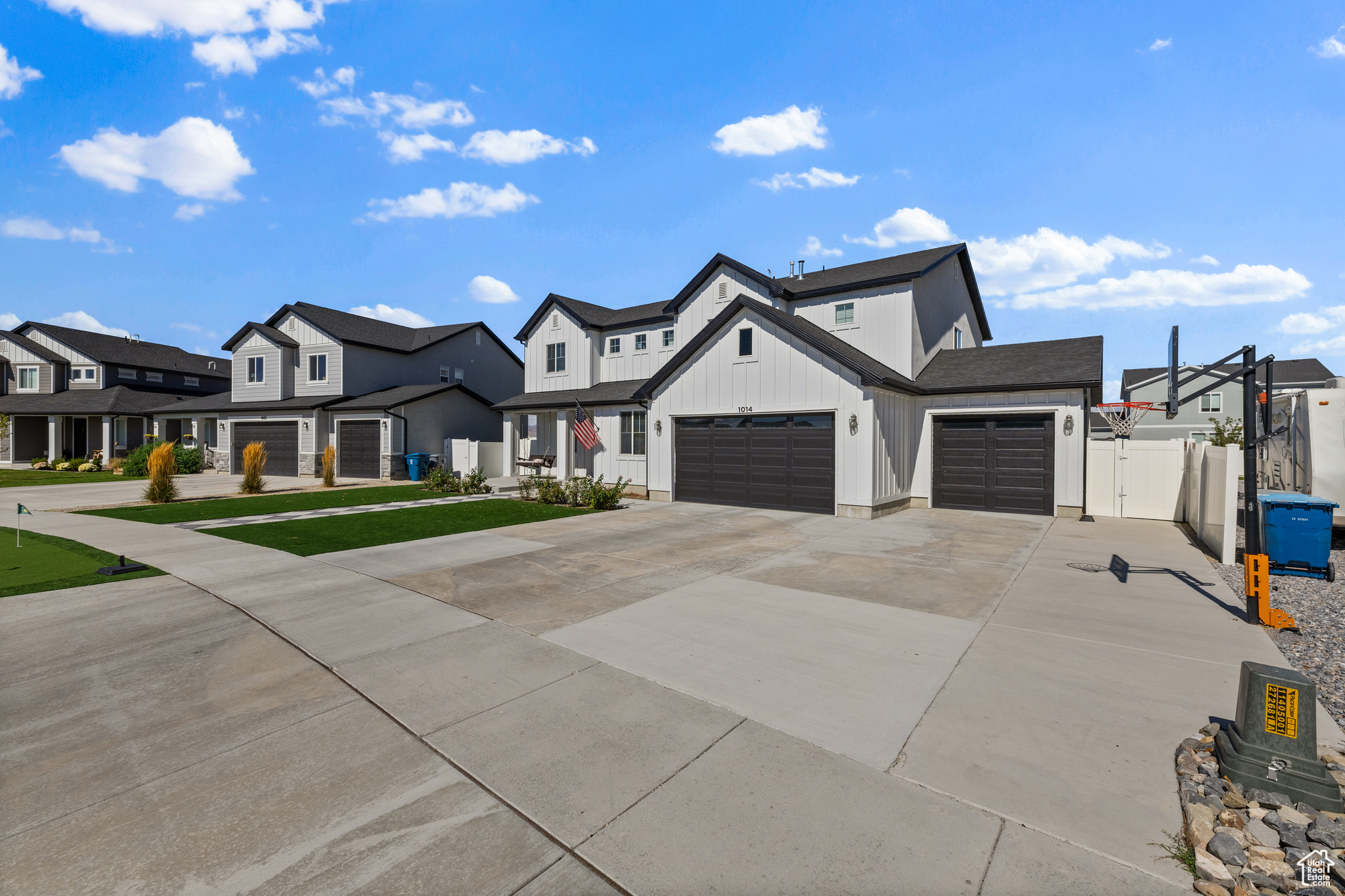 LAKESHORE - Residential