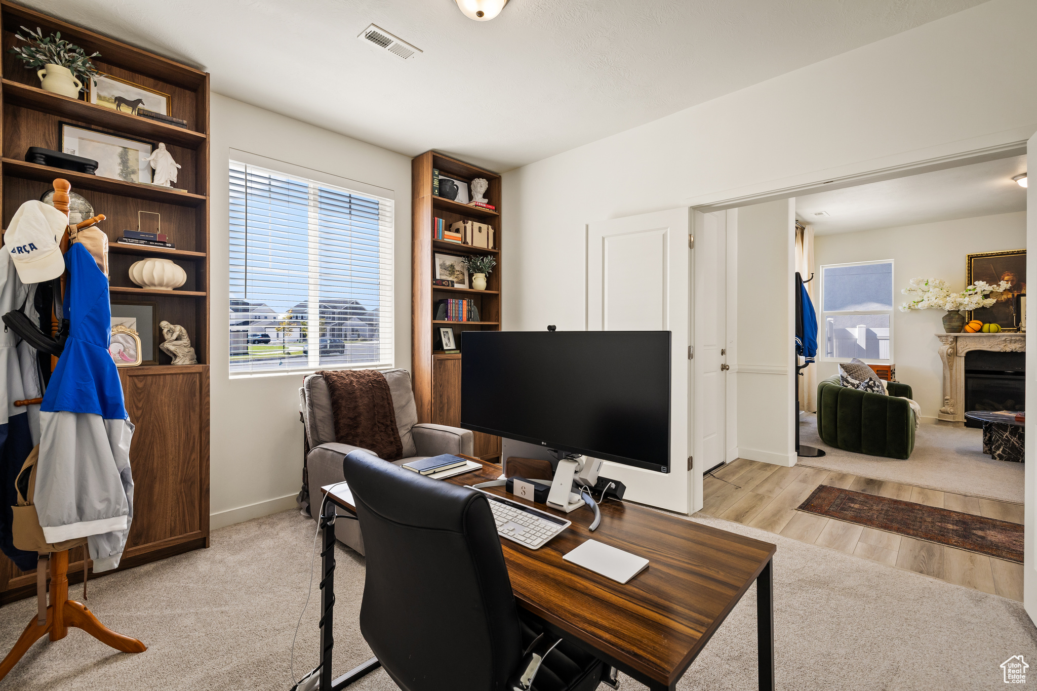 LAKESHORE - Residential