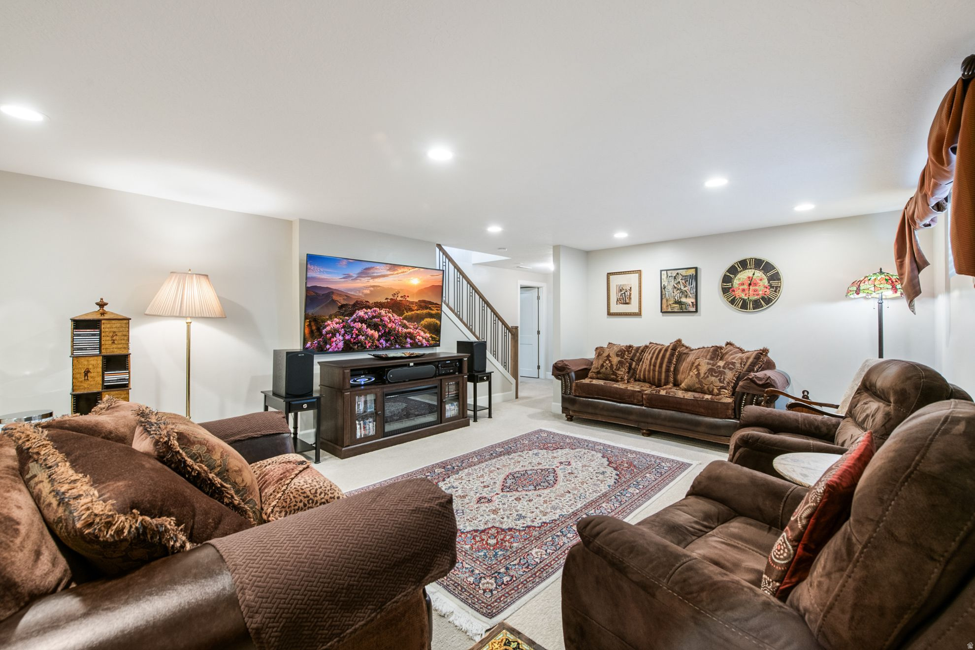 THREE FOUNTAINS - Residential