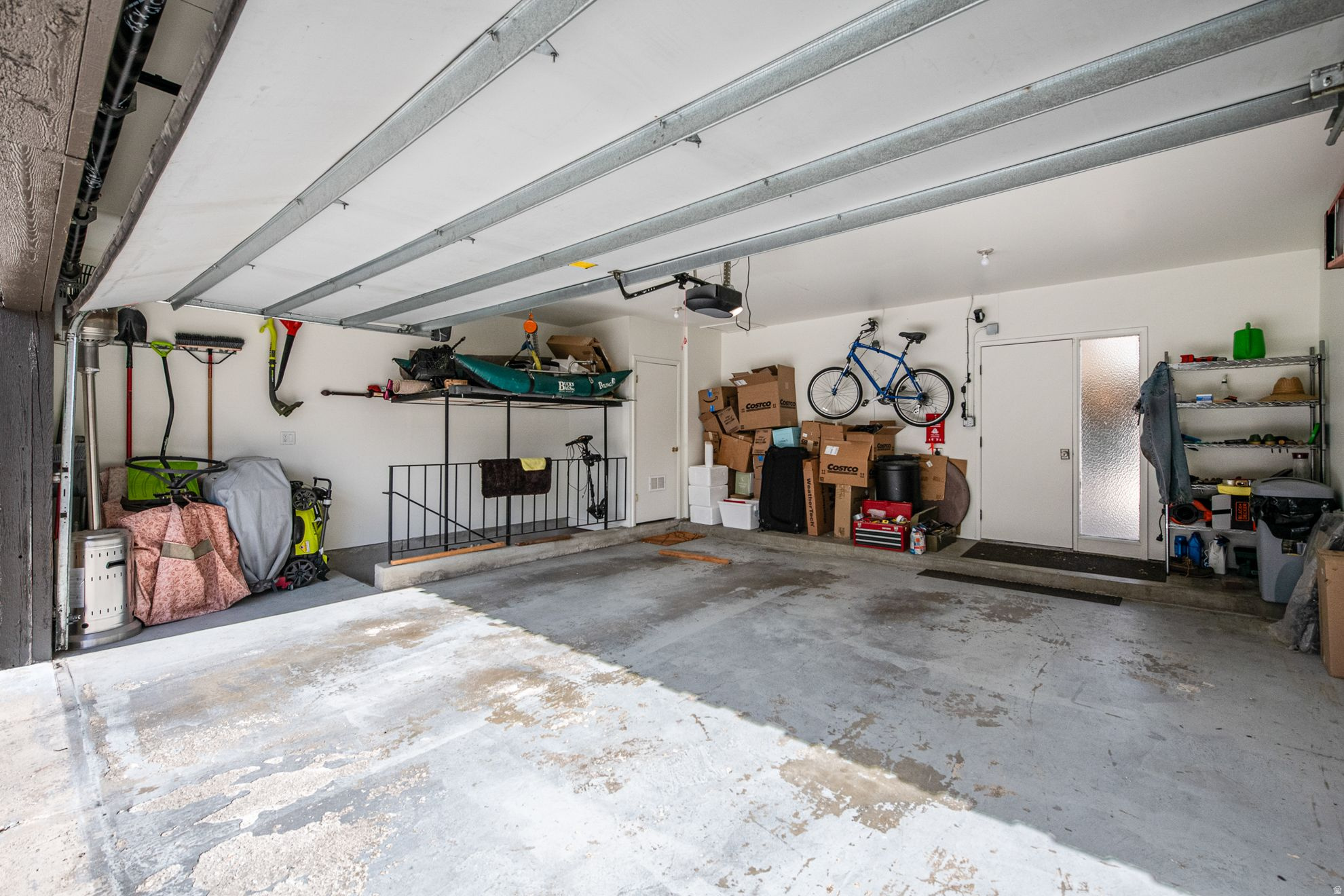 THREE FOUNTAINS - Residential