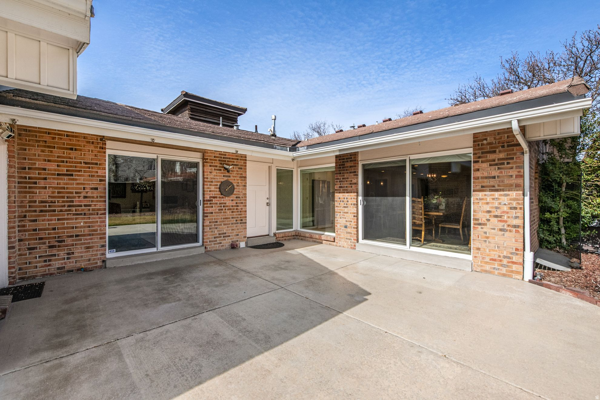 THREE FOUNTAINS - Residential