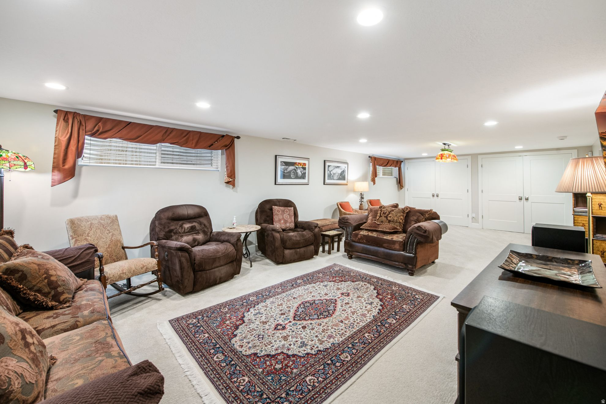 THREE FOUNTAINS - Residential