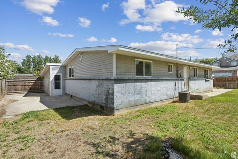 Tiny photo for 664 E 5720 S, Murray, UT 84107 (MLS # 2105612)