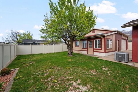 Tiny photo for 637 CHERRYWOOD RD, Kaysville, UT 84037 (MLS # 2148762)