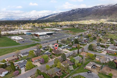 Tiny photo for 637 CHERRYWOOD RD, Kaysville, UT 84037 (MLS # 2148762)