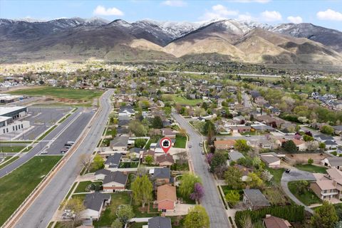 Tiny photo for 637 CHERRYWOOD RD, Kaysville, UT 84037 (MLS # 2148762)