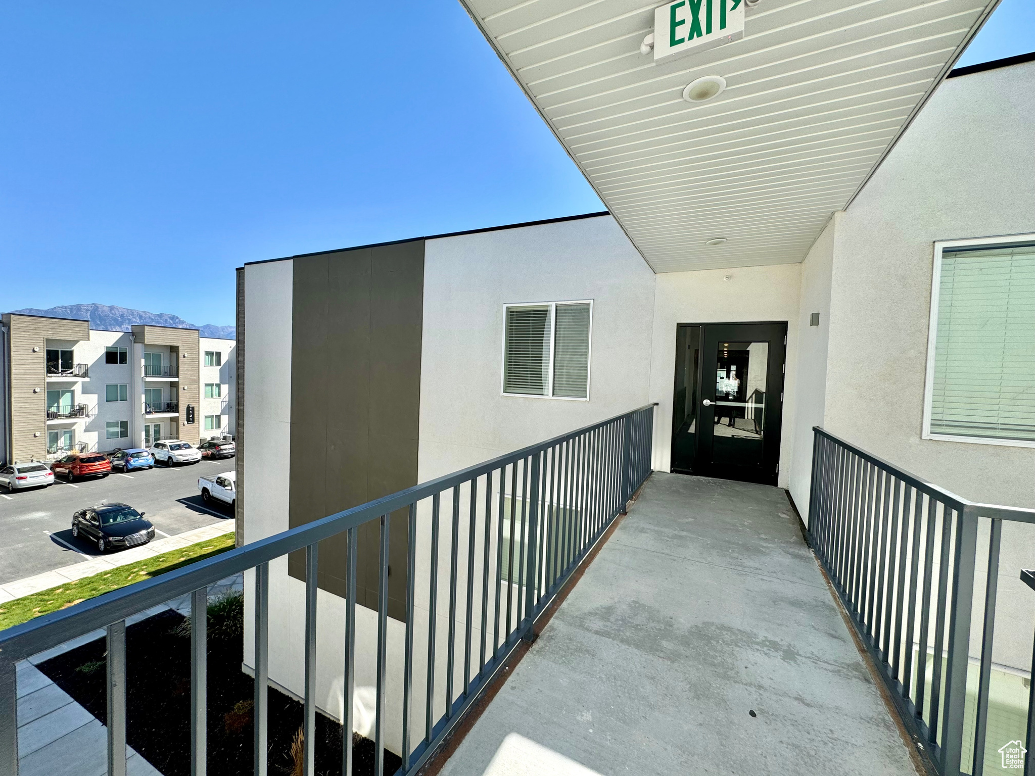 THE YARD - Residential Income