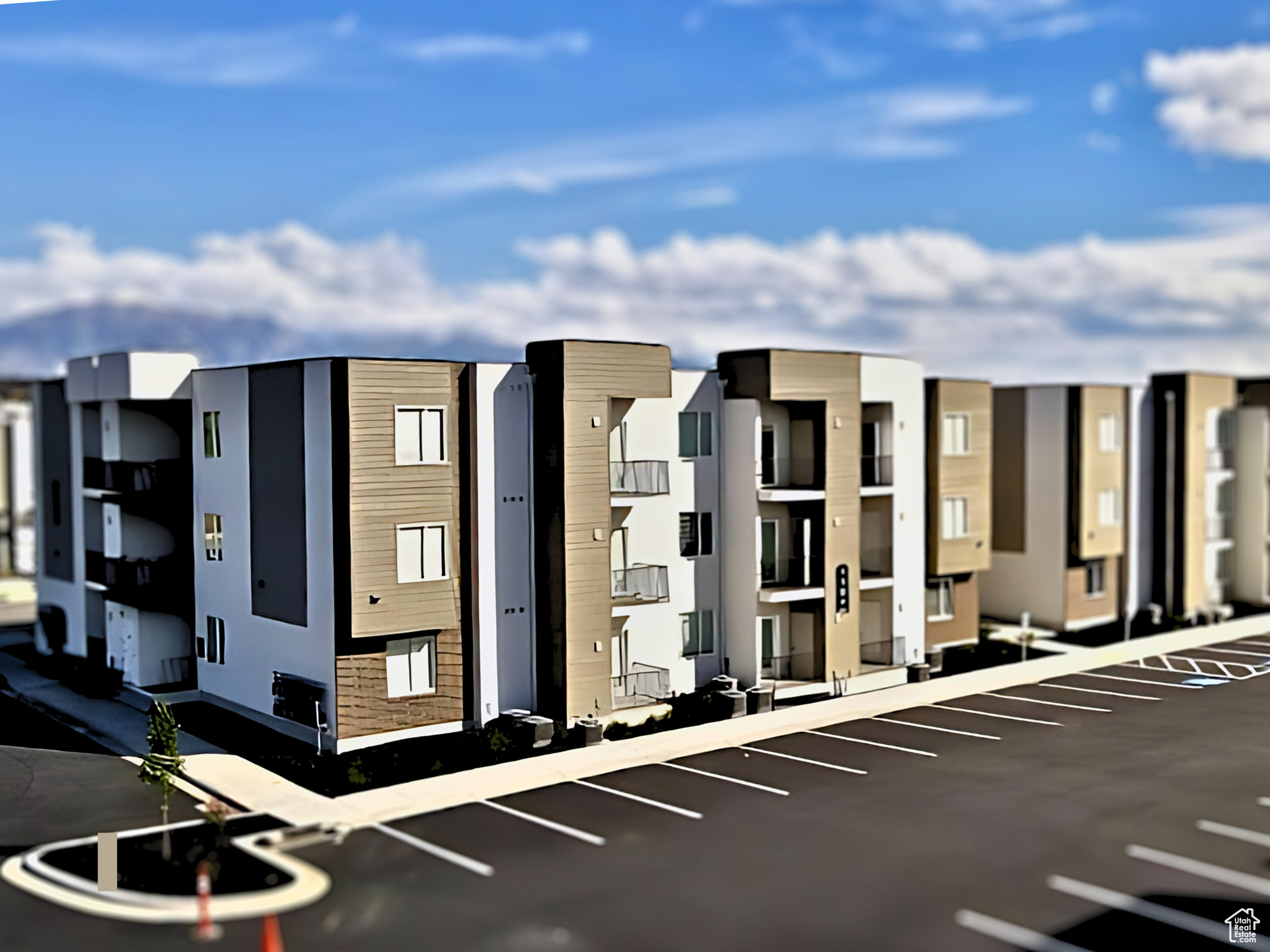 THE YARD - Residential Income