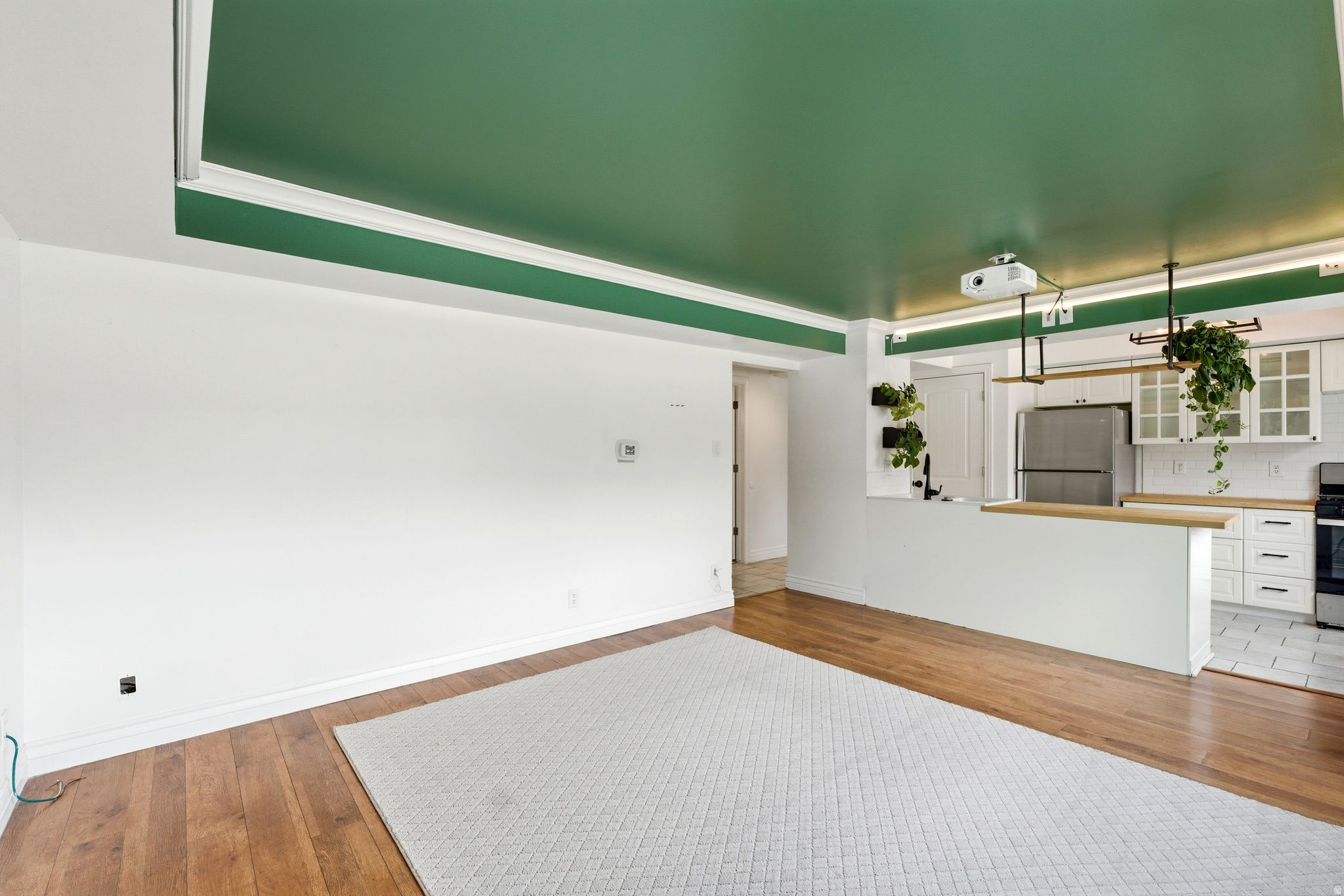 AIX LA CHAPE - Residential