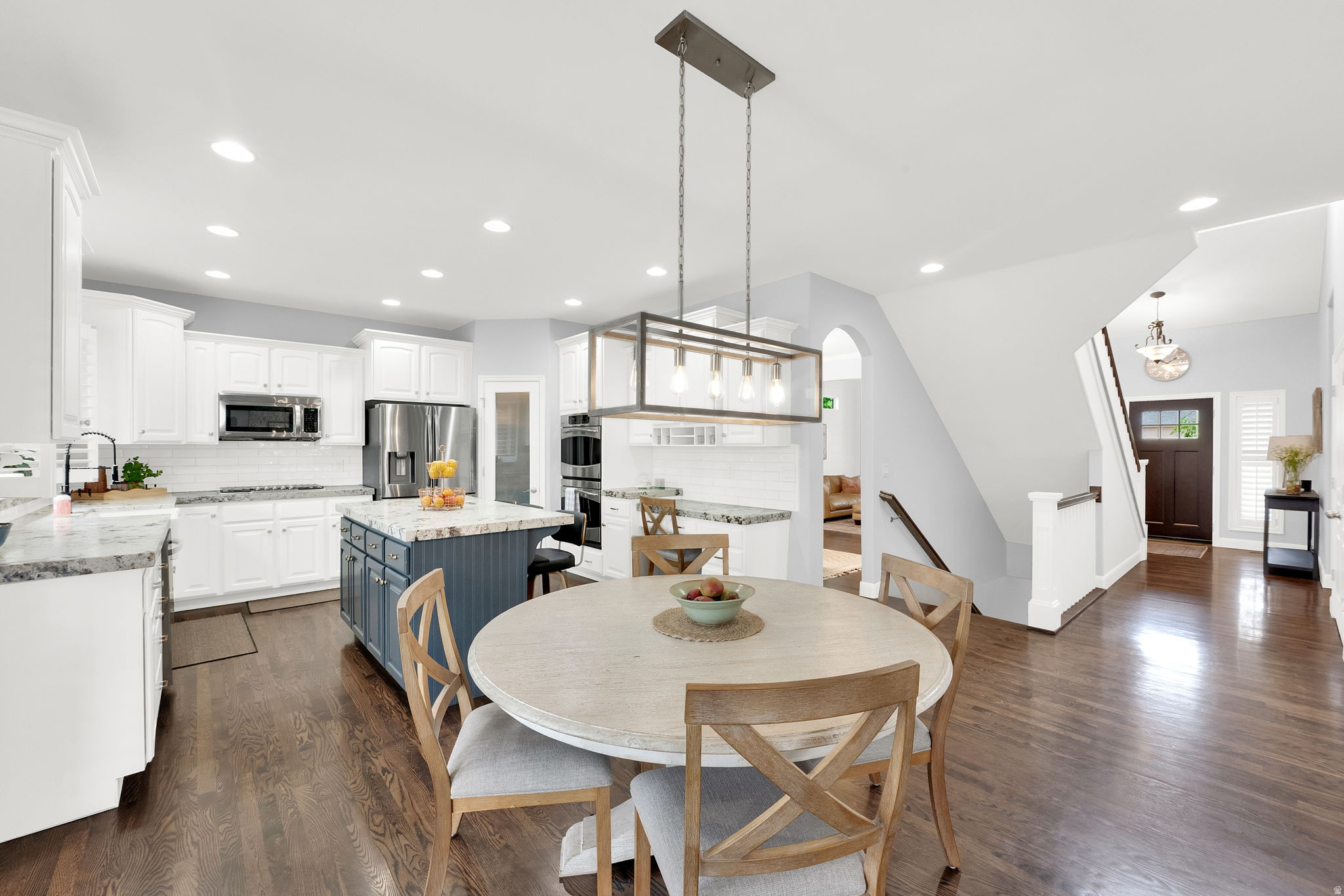 BELLEVUE - Residential
