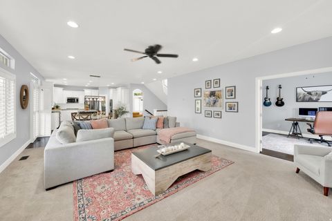 Tiny photo for 13258 S CHERRY CREST DR, Draper, UT 84020 (MLS # 2154553)