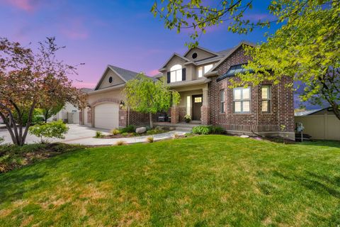 Photo of 13258 S CHERRY CREST DR, Draper, UT 84020 (MLS # 2154553)